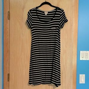 Mossimo Black and White Stripped Dress